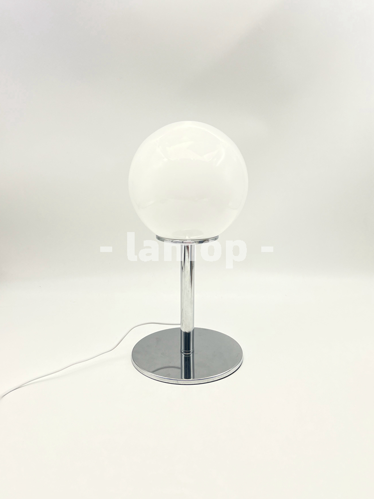 Lampe de table à poteau fin ch - Desk Lamp avis et prix