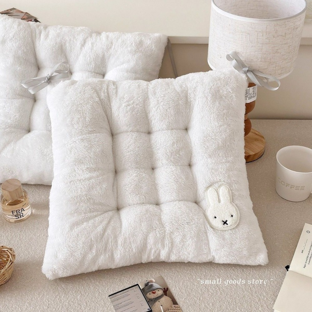 Coussin de siège épaissi Miffy - Office Stool avis et prix